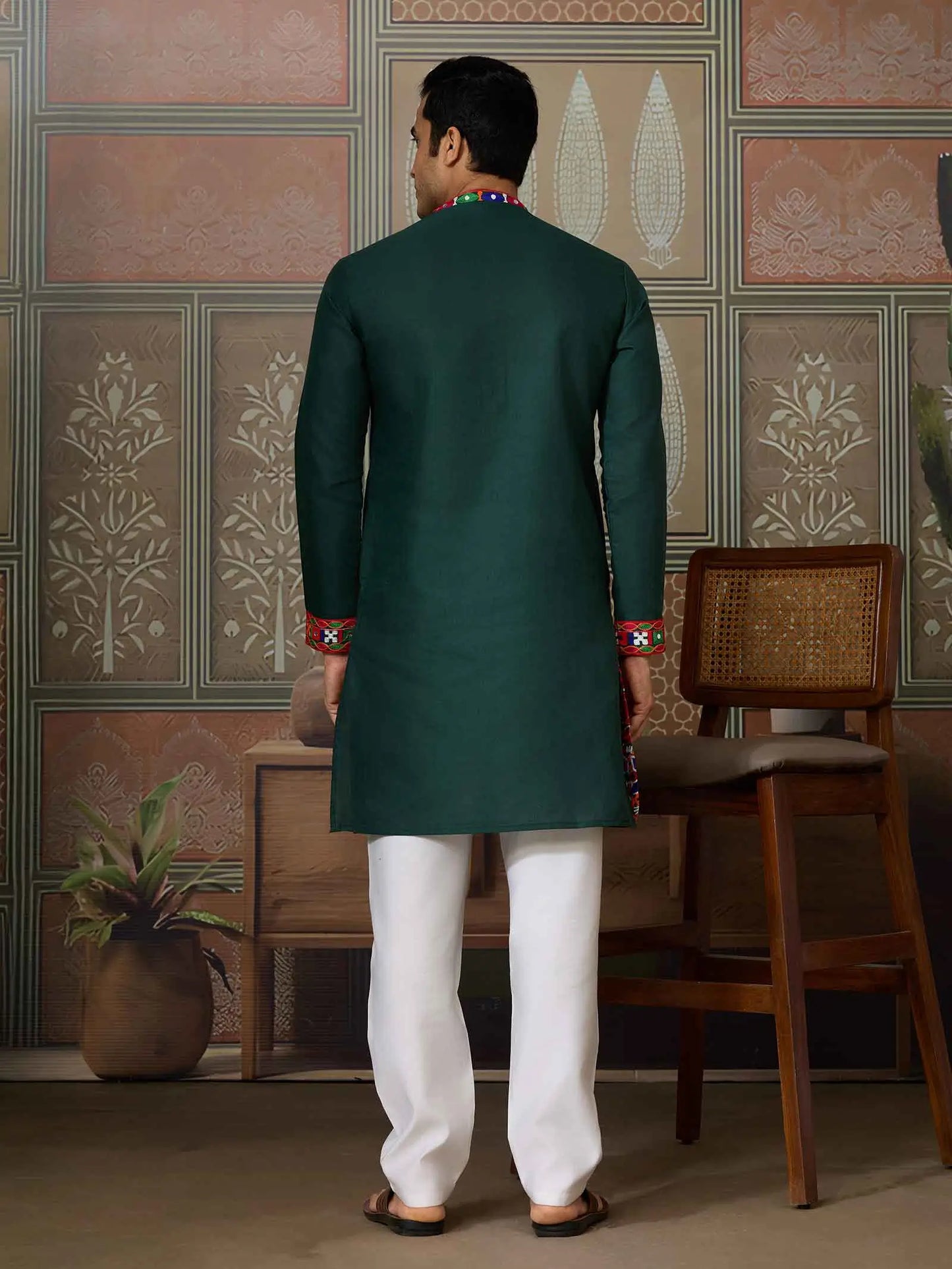 Green Multi Thread And Real Mirror Work Kurta Set For Navratri
