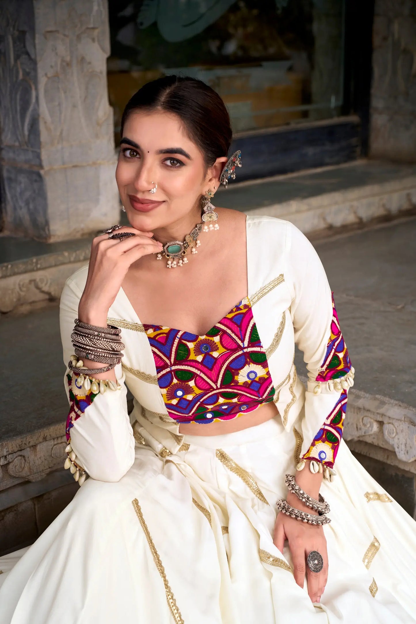 White Navratri Chaniya Choli With Mirror Gamthi Work