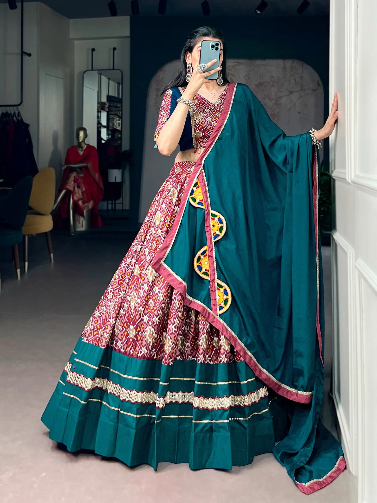 Dusty Pink Navratri Lehenga choli With Gamthi Work