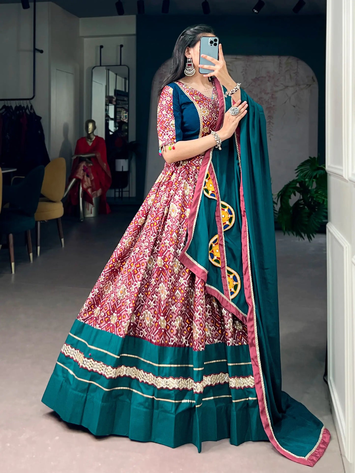 Dusty Pink Navratri Lehenga choli With Gamthi Work