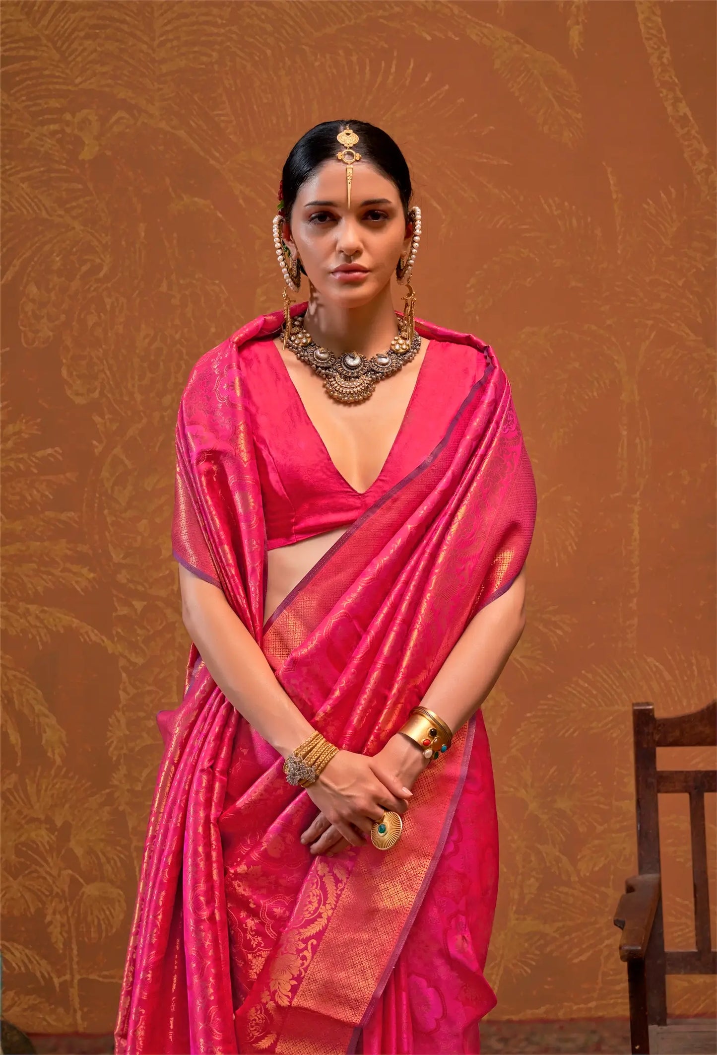 Hot Pink Handloom Weaving Saree