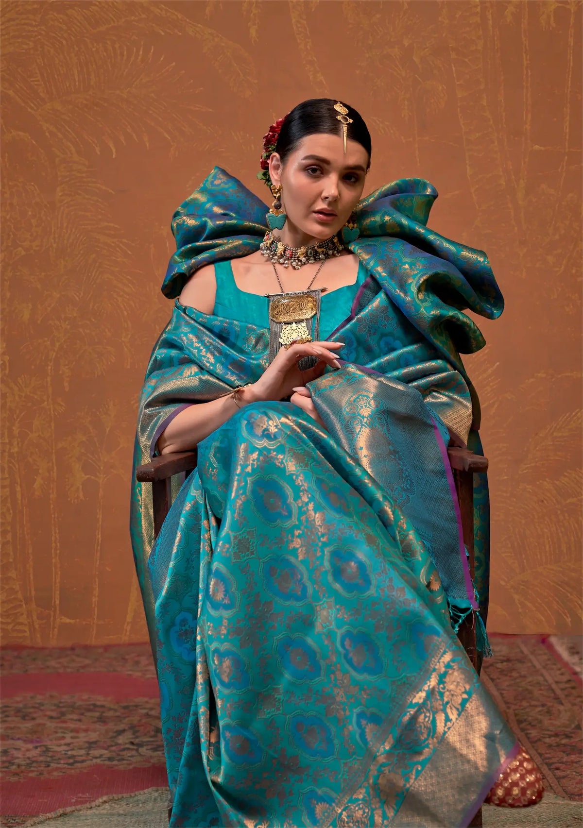 Teal Blue Handloom Weaving Saree