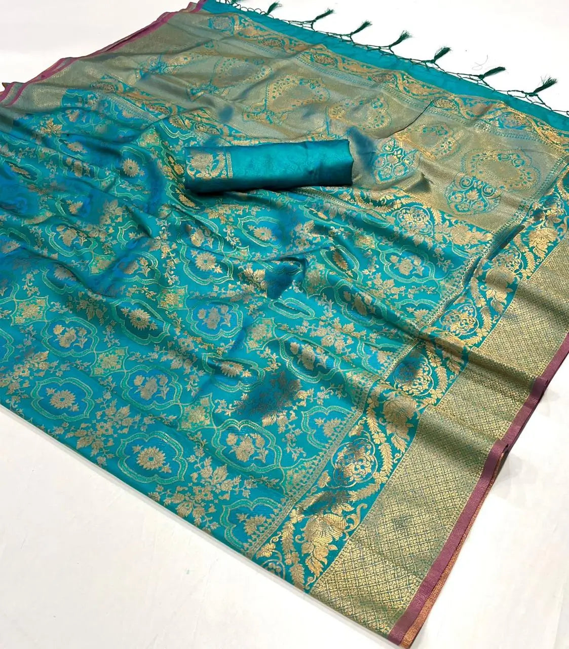 Teal Blue Handloom Weaving Saree