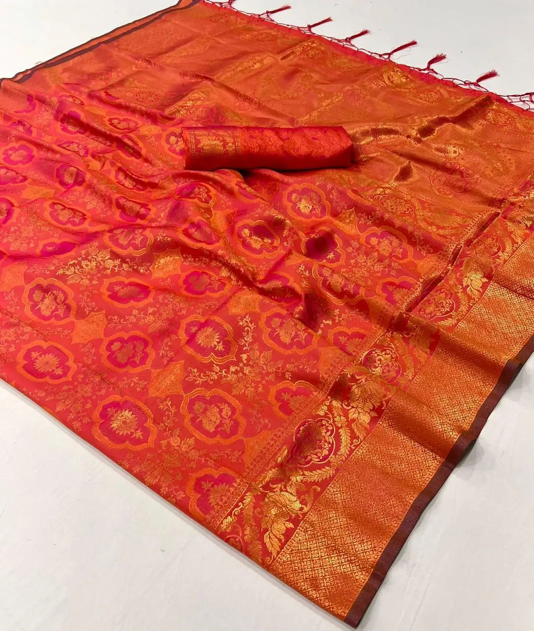 Orangy Pink Handloom Weaving Saree