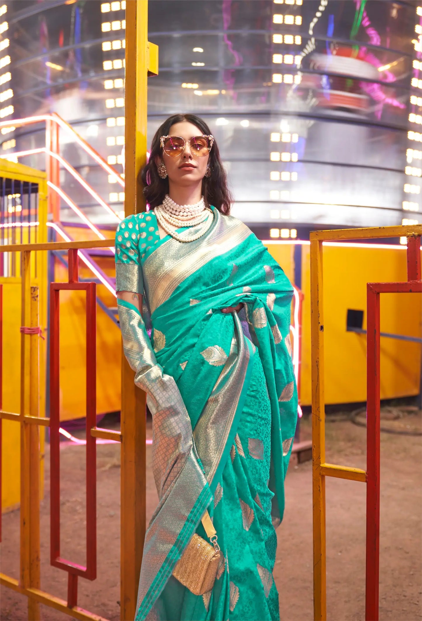 Dark Turquoise Handloom Weaving Silk Saree With Handwoven Art