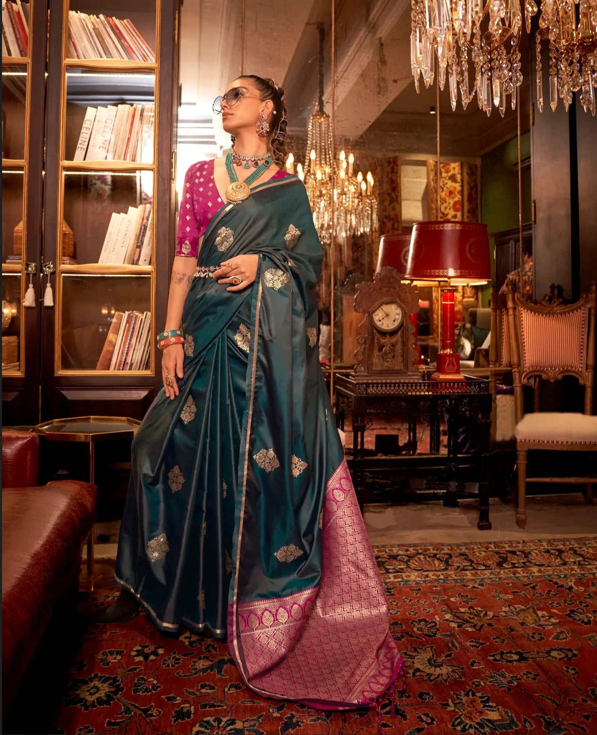 Dark Green Two Tone Satin Handloom Weaving Silk Saree