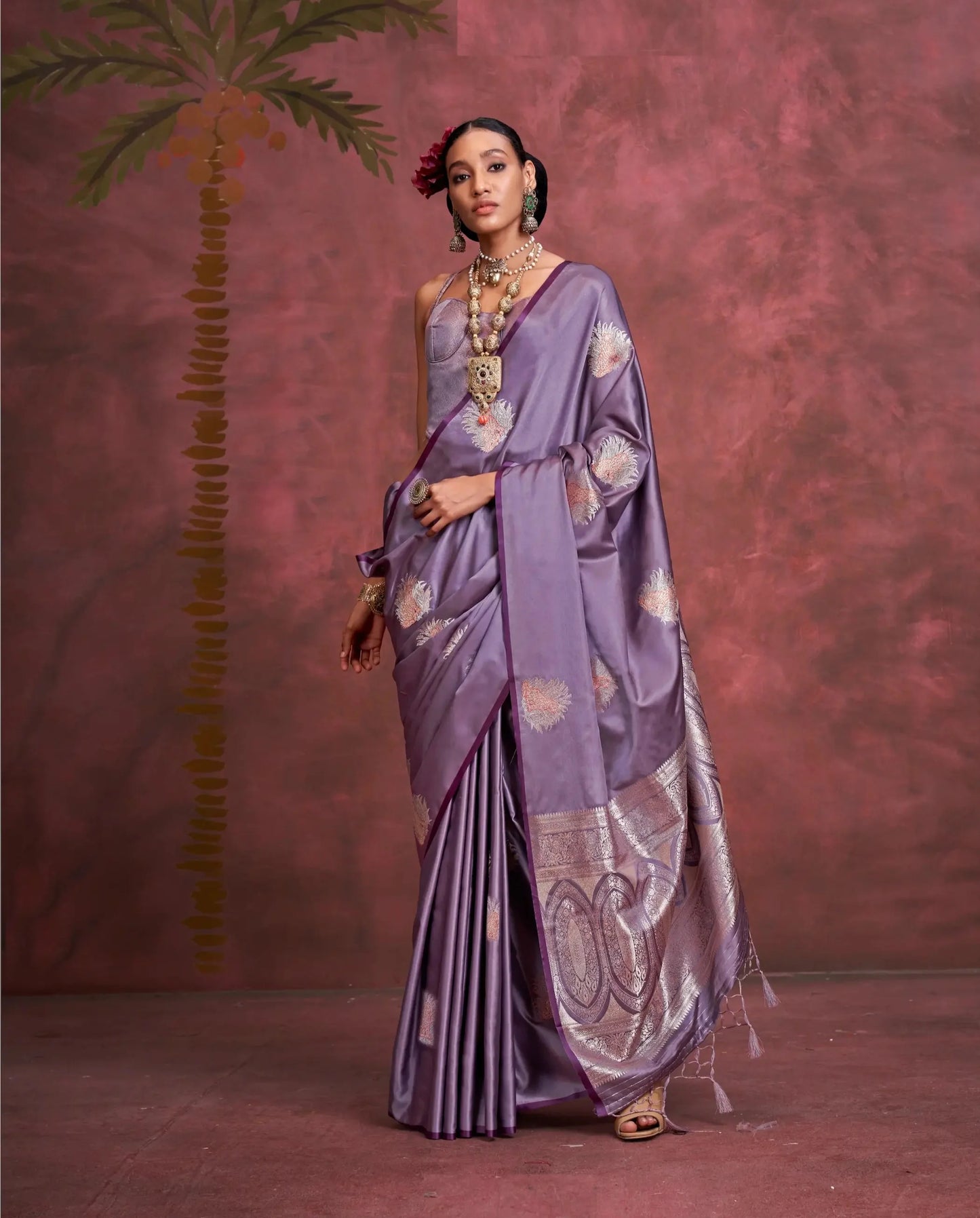 Lavender Satin Handloom Banarasi Zari Weaving Silk Saree