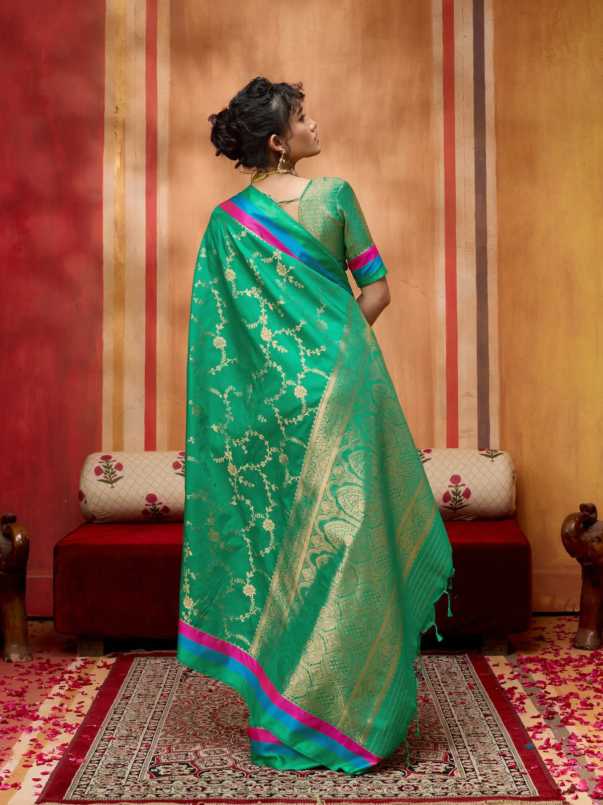Pine Green Soft Silk Zari Weaving Saree