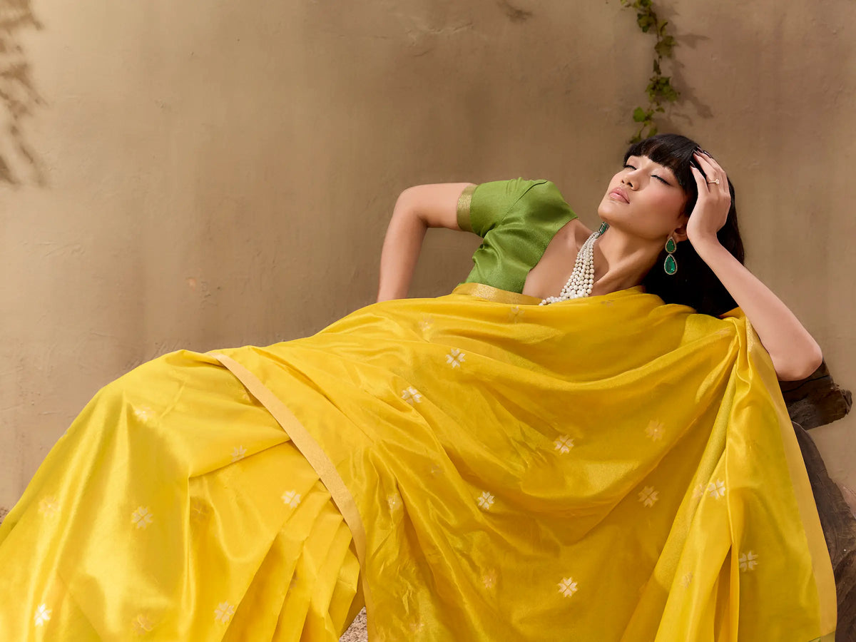 Bee Yellow Tussar Silk Zari Weaving Saree