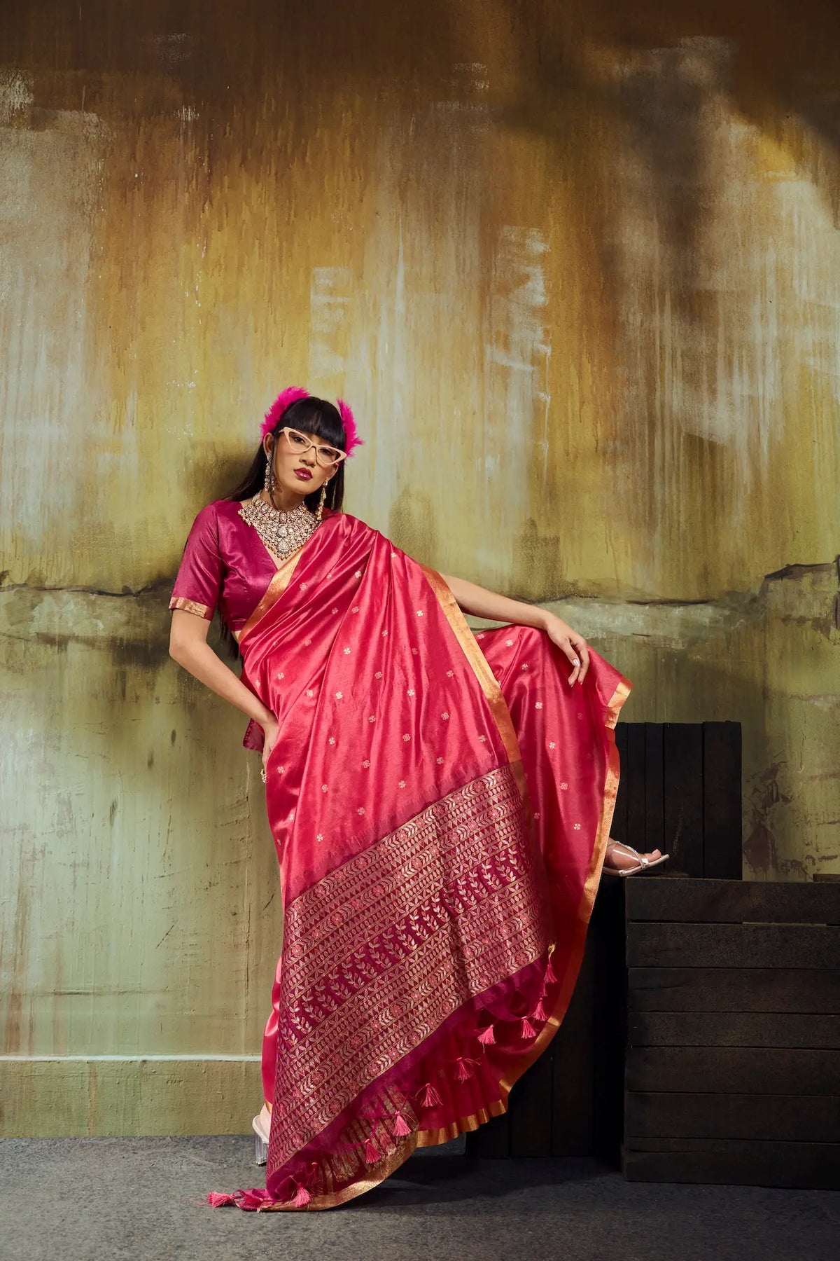 Warm Pink Silk Zari Weaving Saree