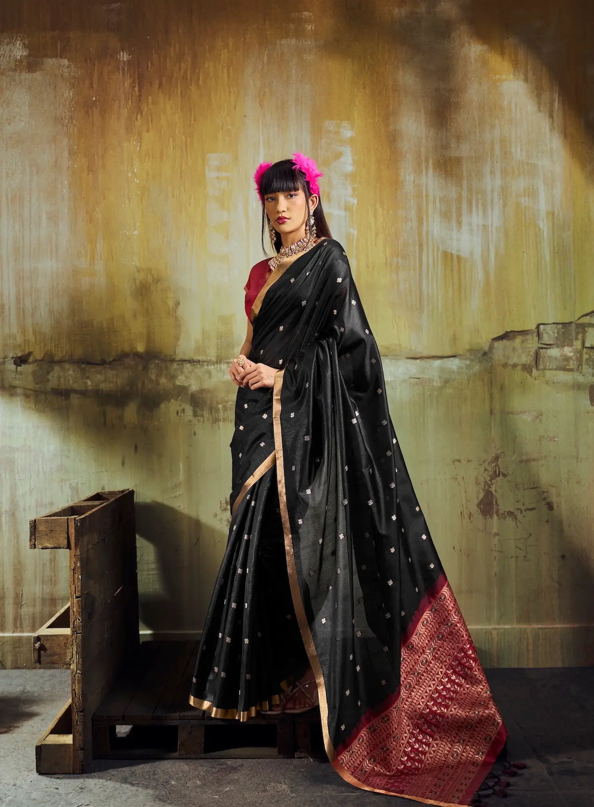 Rich Black Silk Zari Weaving Saree