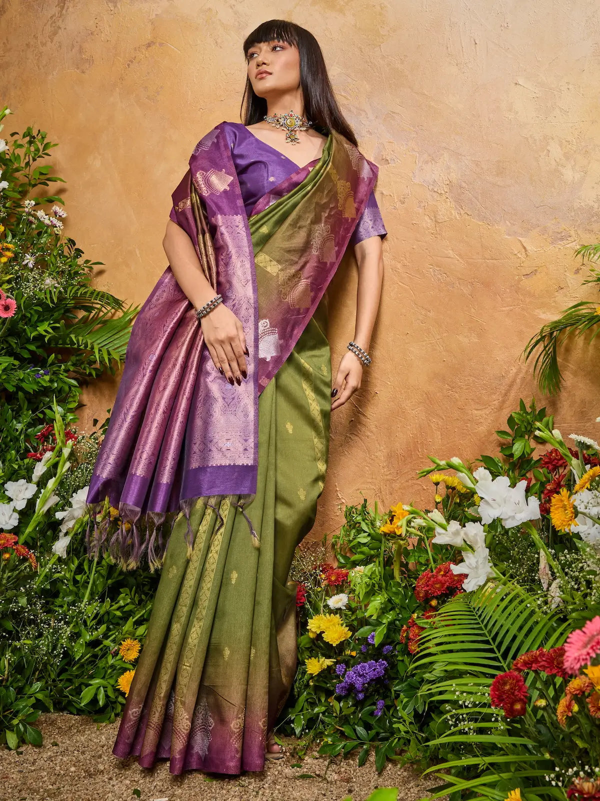 Olive Green Handloom Weaving Silk Saree