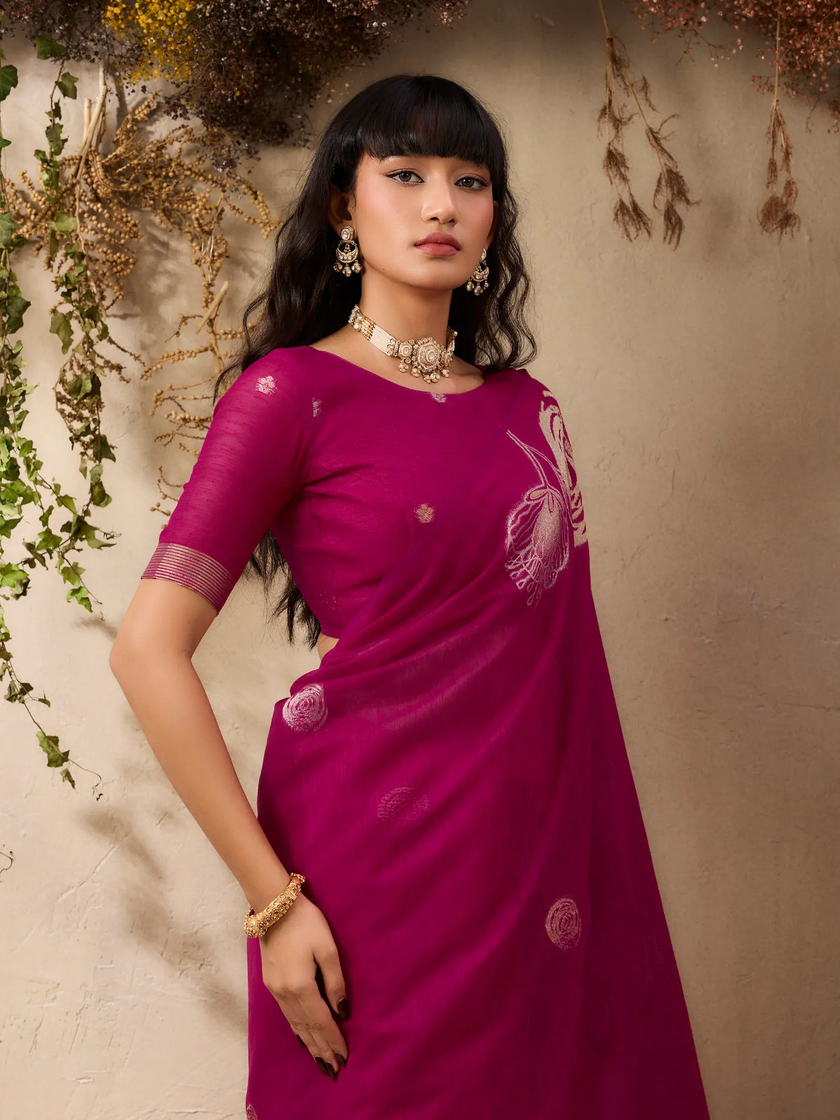 Dark Fuchsia Zari Weaving Silk Saree