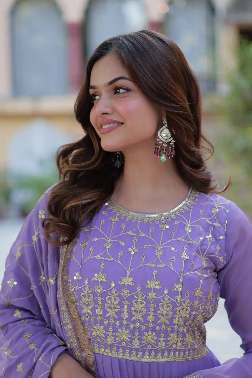 Light Purple Georgette Fully Flair Gown With Embroidery Work And Heavy Dupatta